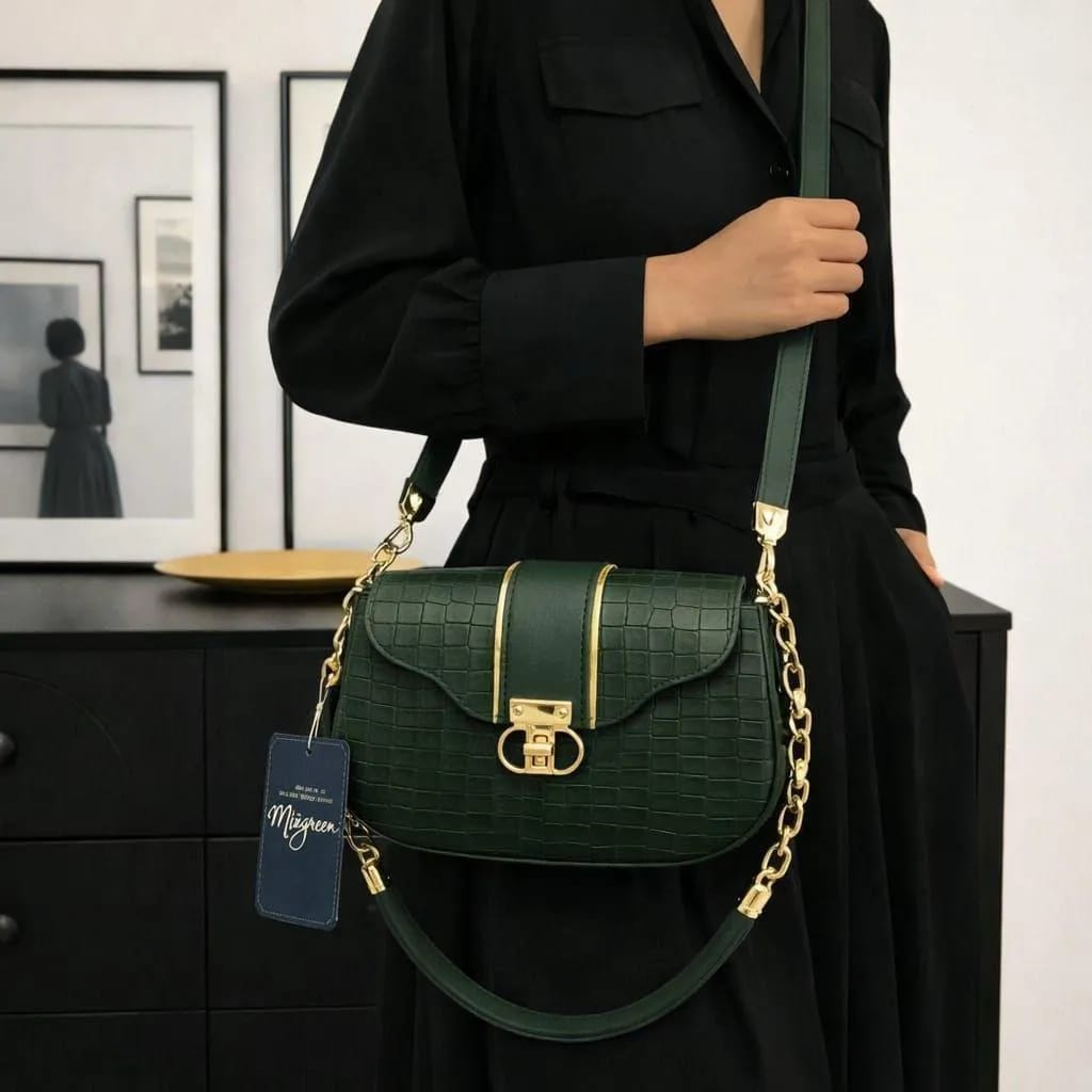 AURA ROYALE Premium Emerald Green Crocodile Pattern Crossbody Shoulder Bag for Women (With Gold Chain & Buckle Details